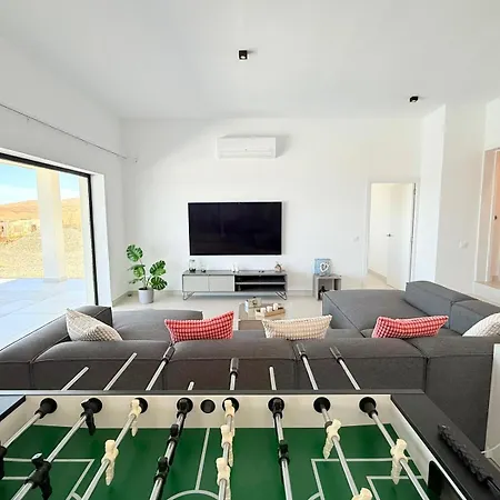 Luz Del Mar, Villa