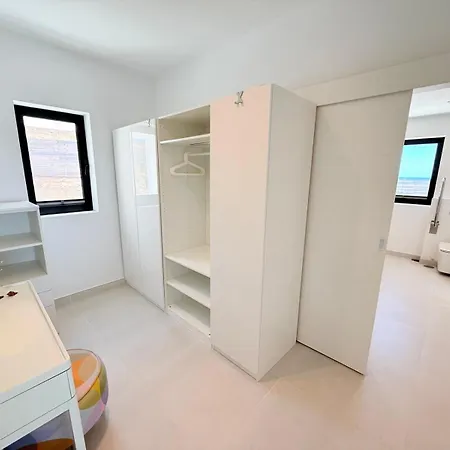 Vila Luz Del Mar, *