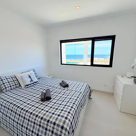 Luz Del Mar, * Ajuy